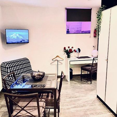 Residenza Toraldo Lägenhet Rom Exteriör bild